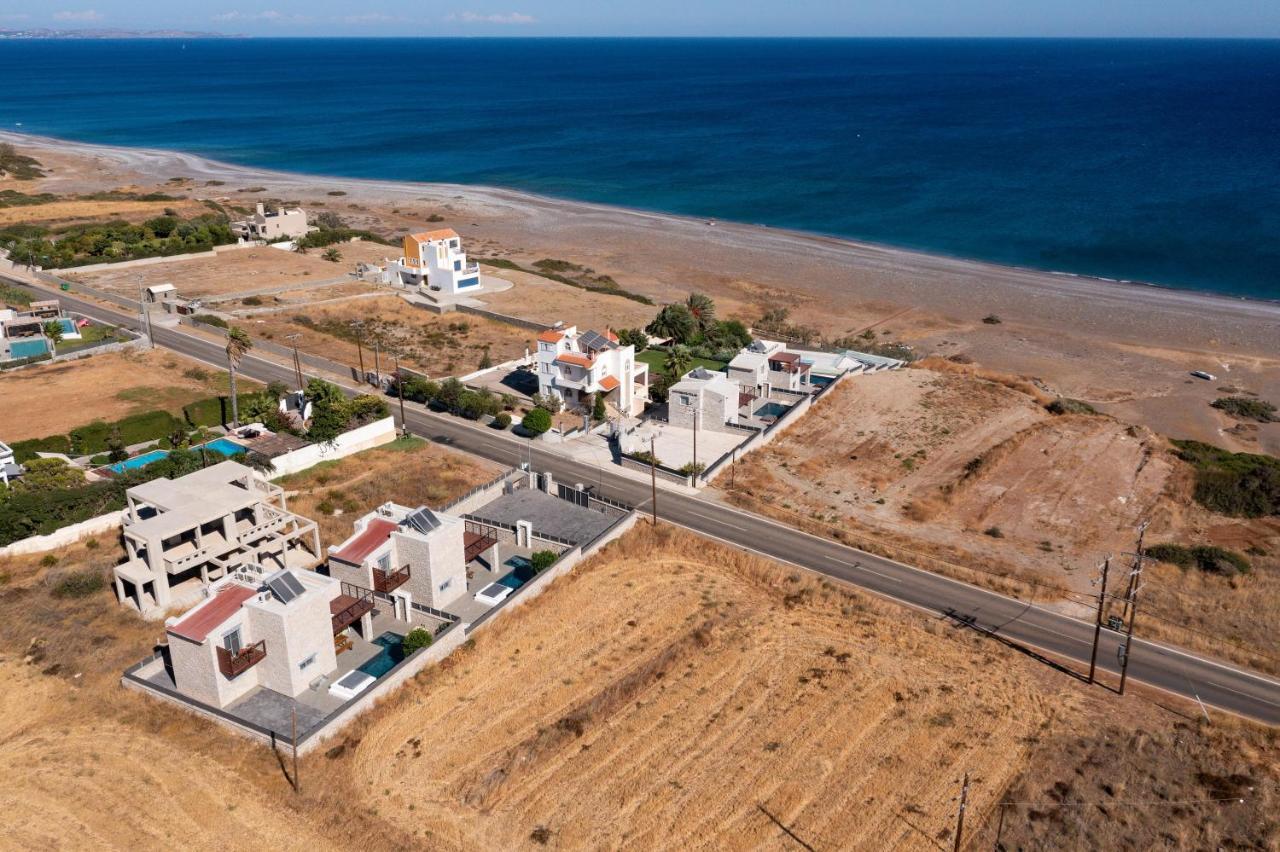 Southrock Villas Lakhania Esterno foto