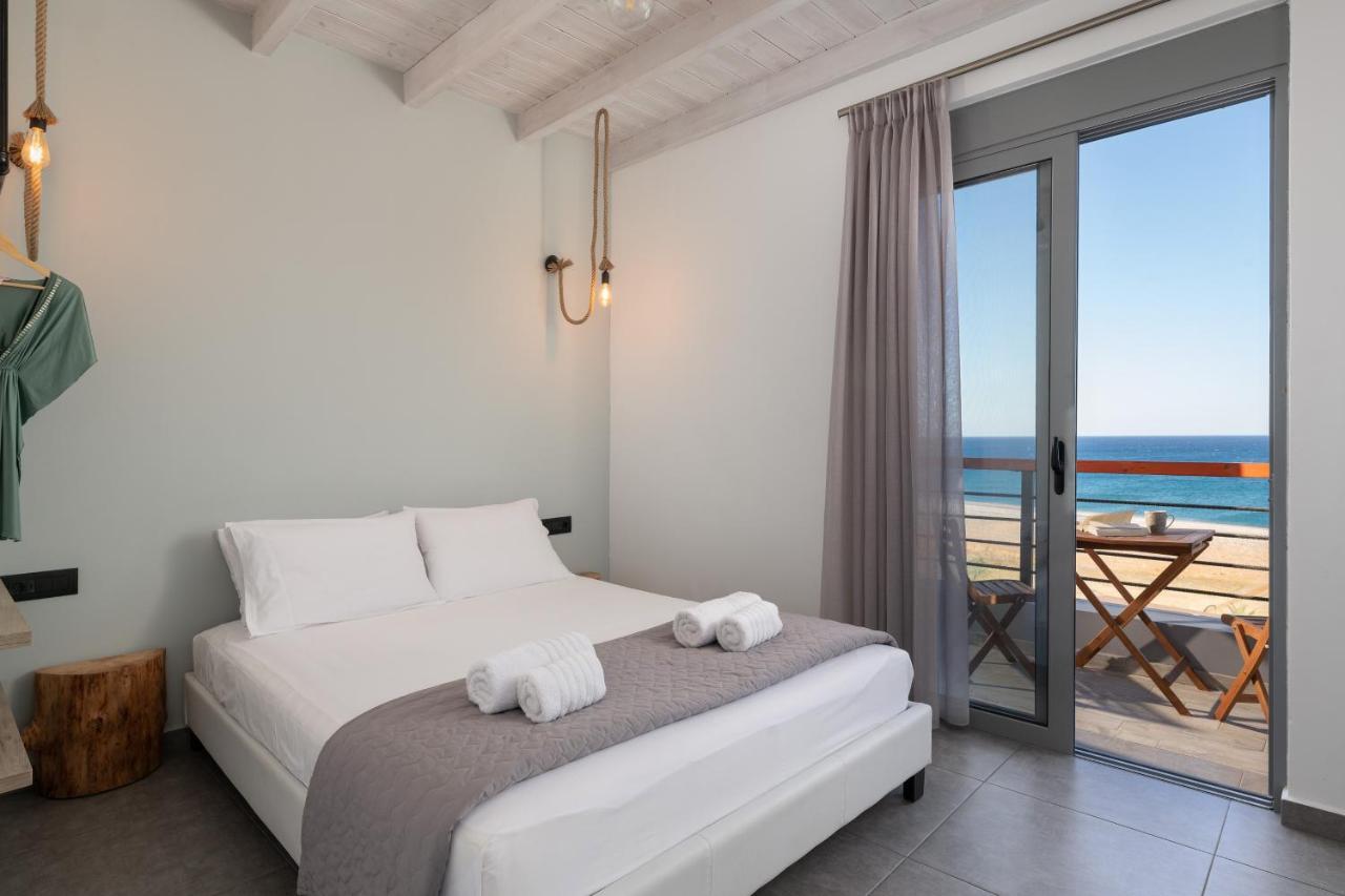 Southrock Villas Lakhania Esterno foto