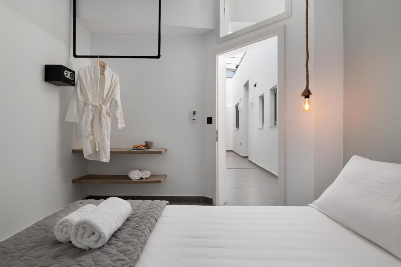 Southrock Villas Lakhania Esterno foto