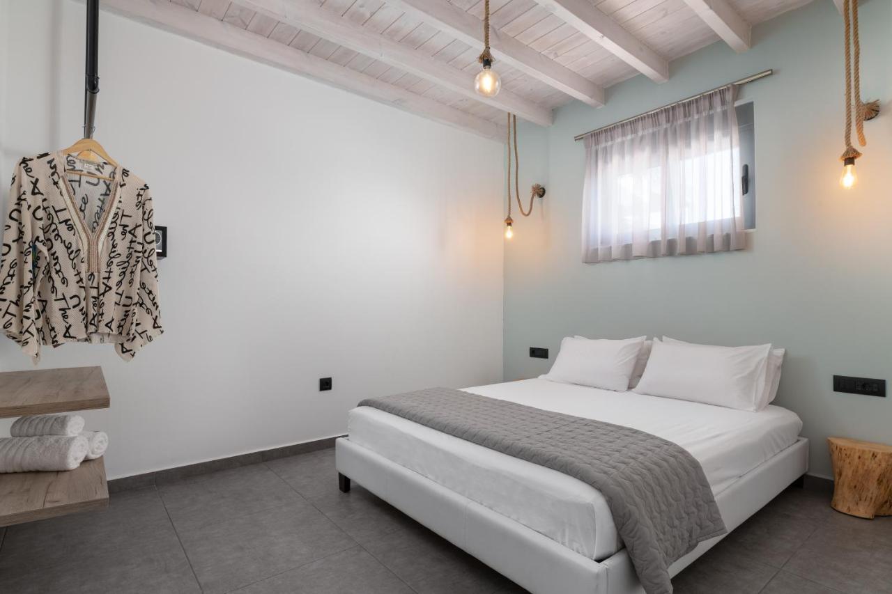 Southrock Villas Lakhania Esterno foto