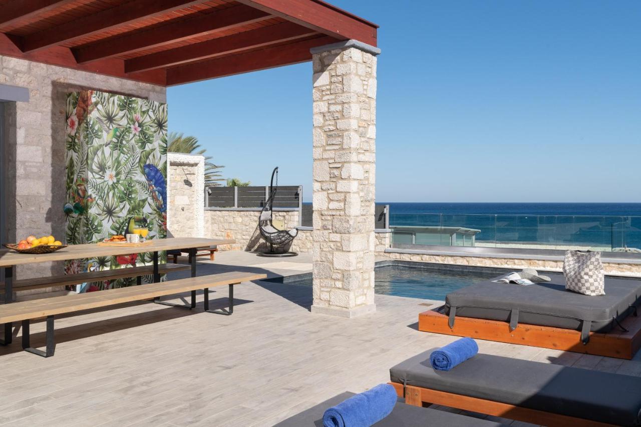 Southrock Villas Lakhania Esterno foto