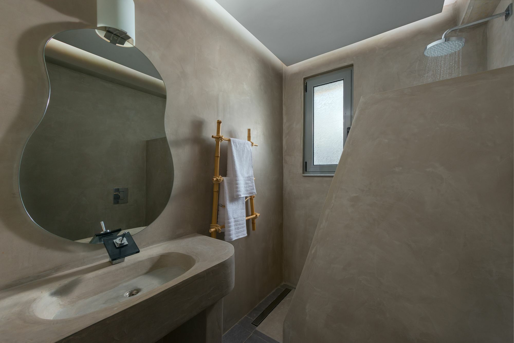 Southrock Villas Lakhania Esterno foto