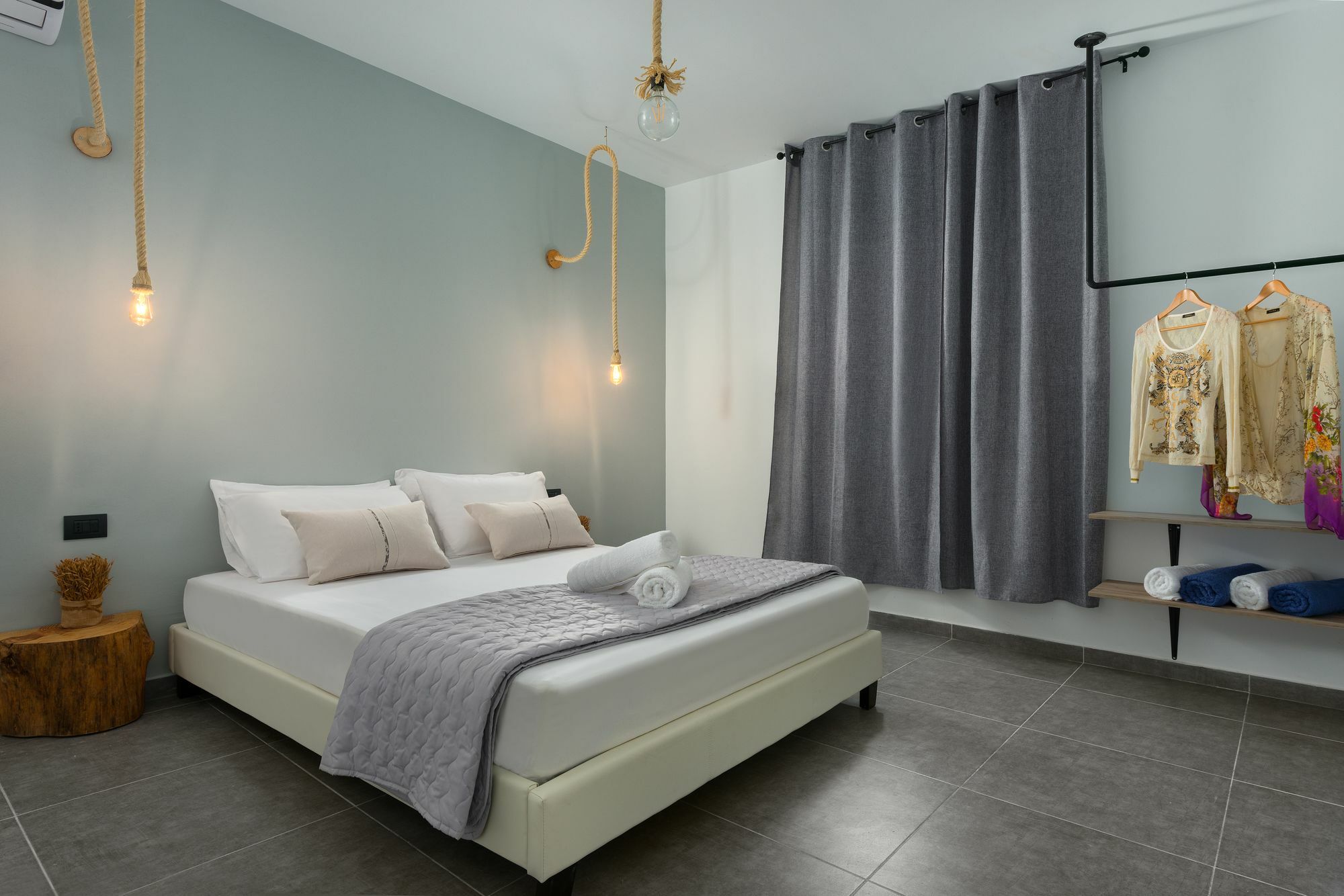 Southrock Villas Lakhania Esterno foto
